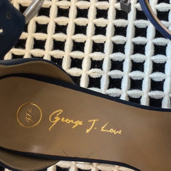 George J. Love Color-Block, Block heel Sandal. - Picture 6 of 8